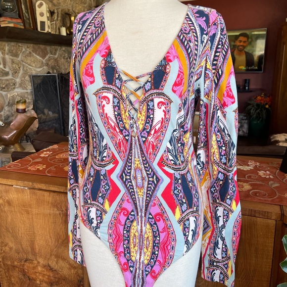 Free People bodysuit. - Picture 3 of 7